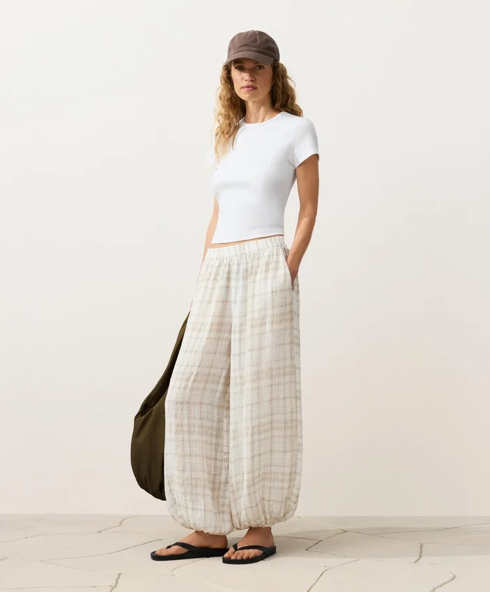 Pantaloni bloomer in misto lino e Lyocell Pantaloni bloomer in misto lino e Lyocell