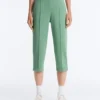 Pantaloni capri in piqué con passanti in cotone Pantaloni capri in piqué con passanti in cotone