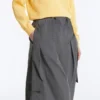 Pantaloni cargo in nylon idrorepellente Pantaloni cargo in nylon idrorepellente