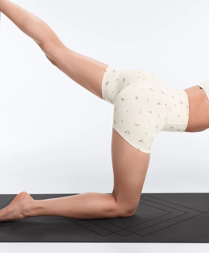 Pantaloni corti a vita alta Evermove da 10 cm con stampa floreale Pantaloni corti a vita alta Evermove da 10 cm con stampa floreale