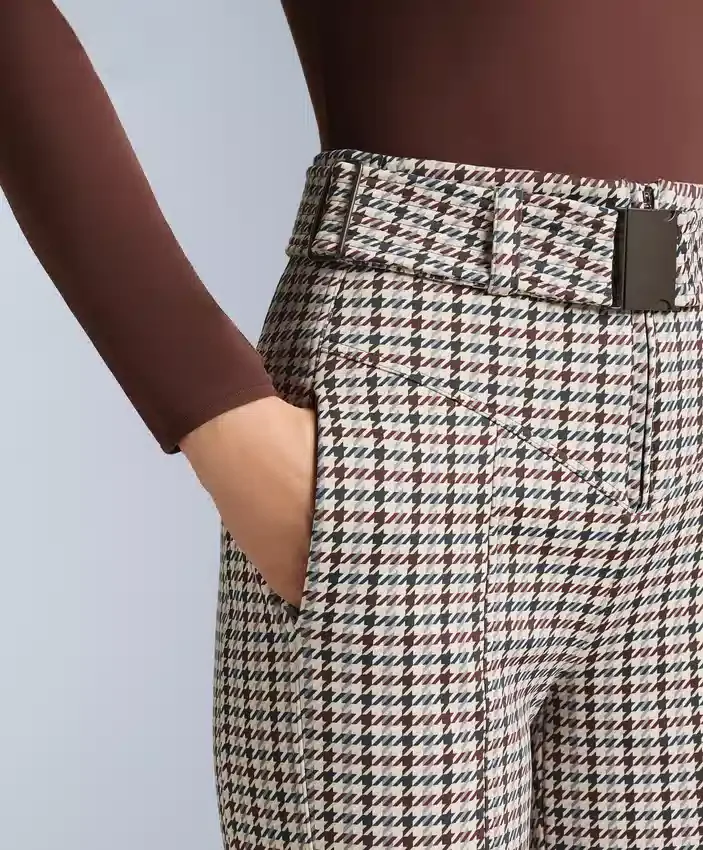 Pantaloni da sci elasticizzati a zampa d’elefante a vita alta con stampa idrorepellente Pantaloni da sci elasticizzati a zampa d’elefante a vita alta con stampa idrorepellente