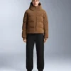 Pantaloni da sci Primaloft® Feel the Performance Tm impermeabili a gamba dritta e dal taglio comodo Pantaloni da sci Primaloft® Feel the Performance Tm impermeabili a gamba dritta e dal taglio comodo