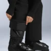 Pantaloni da sci Primaloft® Feel the Performance Tm impermeabili a gamba dritta e dal taglio comodo Pantaloni da sci Primaloft® Feel the Performance Tm impermeabili a gamba dritta e dal taglio comodo