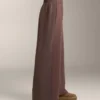 Pantaloni dritti a gamba larga a costine in modal spazzolato Pantaloni dritti a gamba larga a costine in modal spazzolato