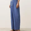 Pantaloni dritti in misto lyocell e 24% lino Pantaloni dritti in misto lyocell e 24% lino
