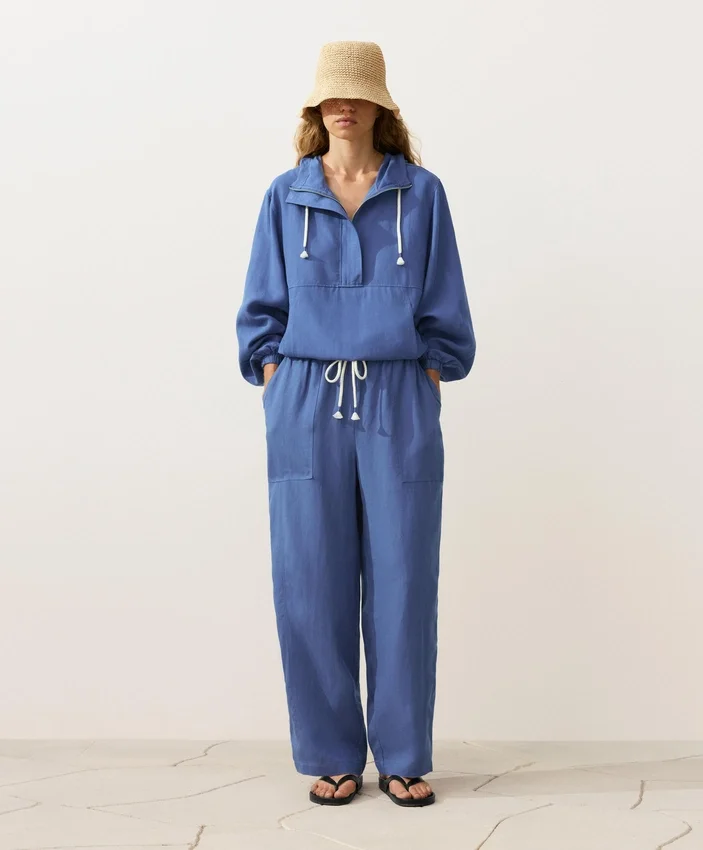 Pantaloni dritti in misto lyocell e 24% lino Pantaloni dritti in misto lyocell e 24% lino