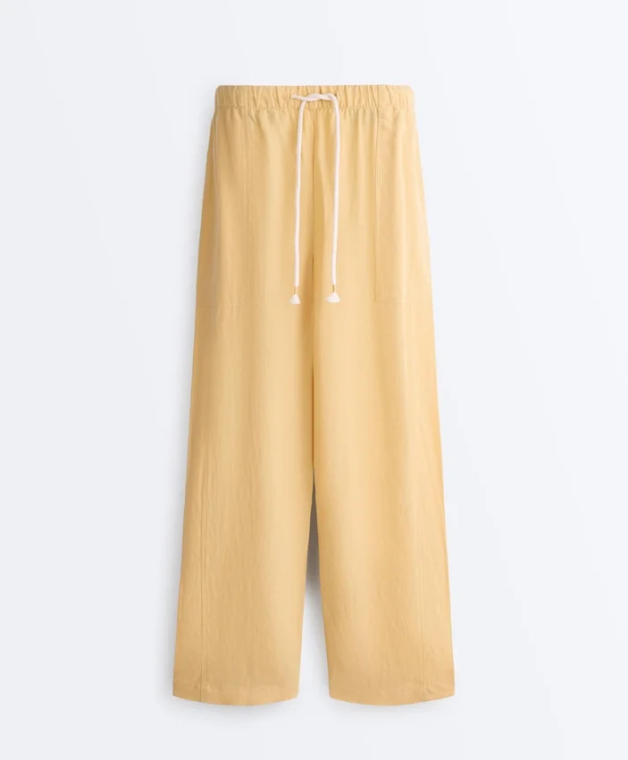 Pantaloni dritti in misto lyocell e 24% lino Pantaloni dritti in misto lyocell e 24% lino