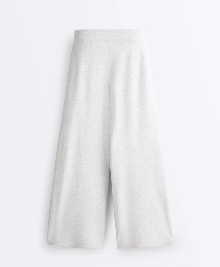 Pantaloni in maglia a vestibilità dritta Pantaloni in maglia a vestibilità dritta