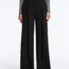 Pantaloni lunghi a gamba larga in modal Soft Touch e con pieghe Pantaloni lunghi a gamba larga in modal Soft Touch e con pieghe