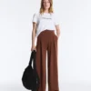 Pantaloni lunghi in modal Soft Touch con dettaglio a pieghe Pantaloni lunghi in modal Soft Touch con dettaglio a pieghe