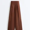 Pantaloni lunghi in modal Soft Touch con dettaglio a pieghe Pantaloni lunghi in modal Soft Touch con dettaglio a pieghe
