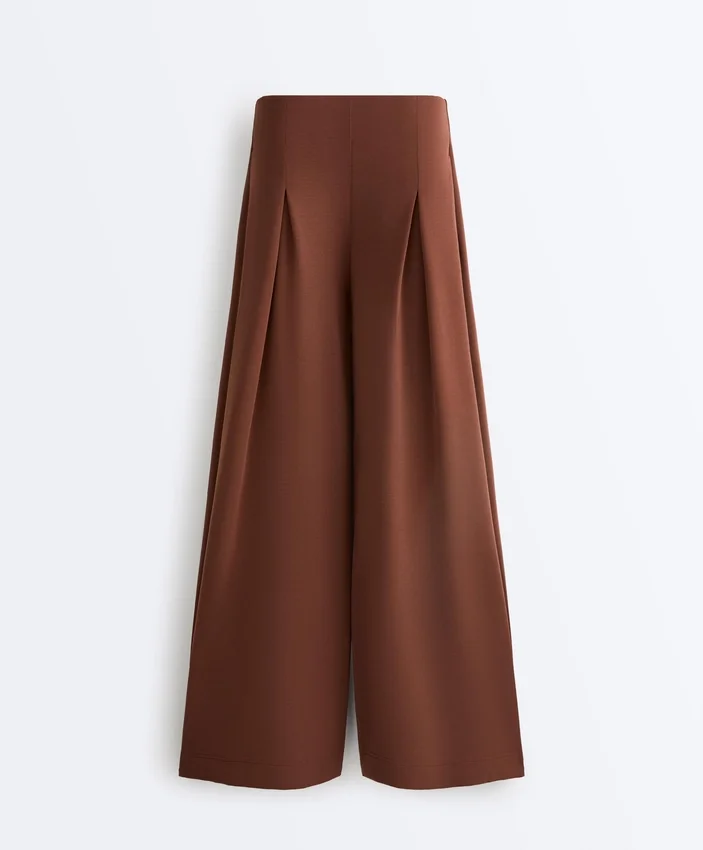 Pantaloni lunghi in modal Soft Touch con dettaglio a pieghe Pantaloni lunghi in modal Soft Touch con dettaglio a pieghe
