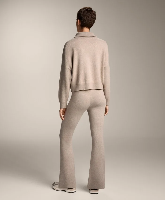 Pantaloni svasati in maglia Pantaloni svasati in maglia