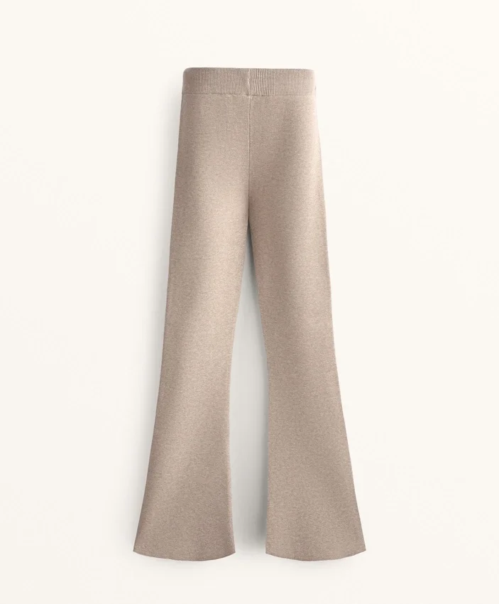 Pantaloni svasati in maglia Pantaloni svasati in maglia