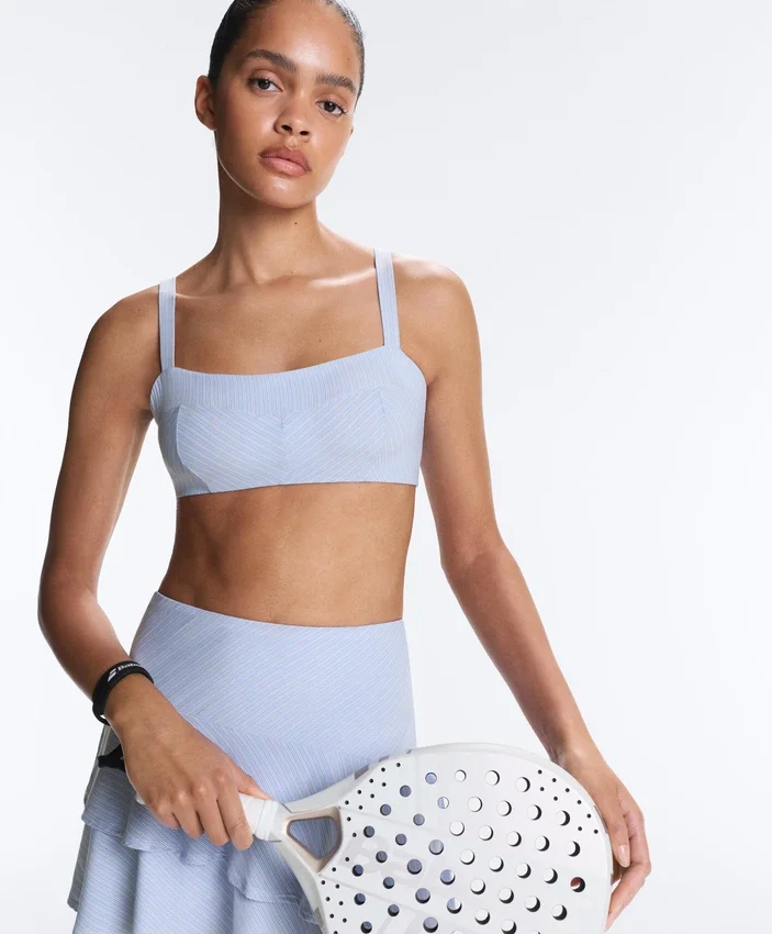 Reggiseno sportivo a sostegno medio con strisce diritte Reggiseno sportivo a sostegno medio con strisce diritte