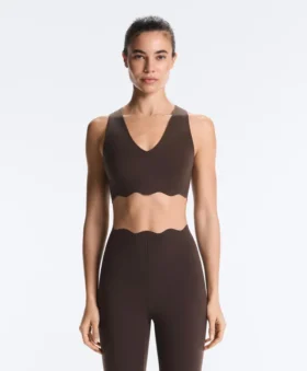 Reggiseno sportivo compressivo a sostegno medio con effetto ondulato