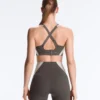 Reggiseno sportivo compressivo riflettente a sostegno rigido