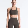 Reggiseno sportivo compressivo riflettente a sostegno rigido