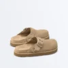 Sabot in pelle crosta con fibbia Sabot in pelle crosta con fibbia