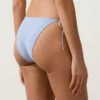 Slip bikini a copertura media a righe testurizzate con lacci