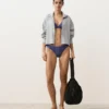 Slip bikini a copertura media con taglio a U in tessuto a quadretti Slip bikini a copertura media con taglio a U in tessuto a quadretti