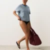Slip bikini a copertura media in piqué con taglio a U Slip bikini a copertura media in piqué con taglio a U