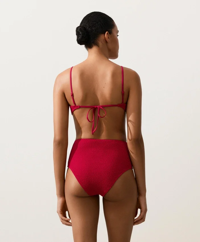 Slip bikini a vita alta con trama a nido d’ape Slip bikini a vita alta con trama a nido d’ape