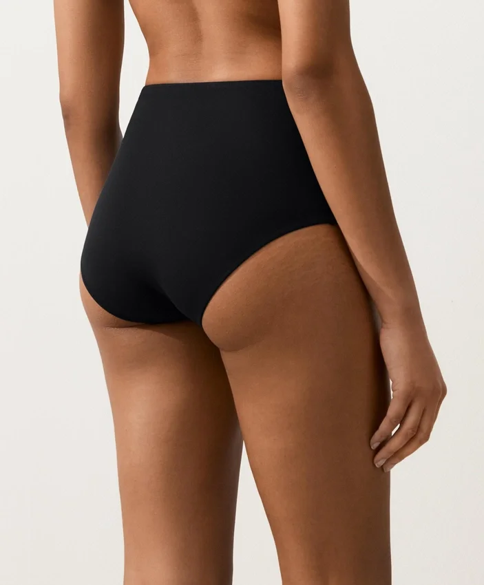 Slip bikini a vita alta modellante Slip bikini a vita alta modellante