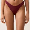 Slip bikini brasiliano in jacquard a quadretti mini con taglio a U Slip bikini brasiliano in jacquard a quadretti mini con taglio a U