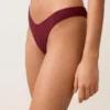 Slip bikini brasiliano in jacquard a quadretti mini con taglio a U Slip bikini brasiliano in jacquard a quadretti mini con taglio a U