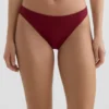 Slip bikini classico in jacquard a mini quadri Slip bikini classico in jacquard a mini quadri