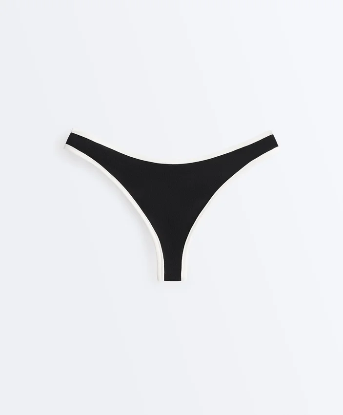 Slip bikini perizoma con taglio a U e bordi a contrasto Slip bikini perizoma con taglio a U e bordi a contrasto