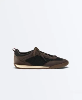 Sneakers in mesh misto