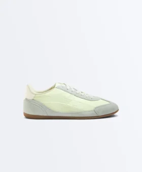 Sneakers in pelle crosta e tessuto