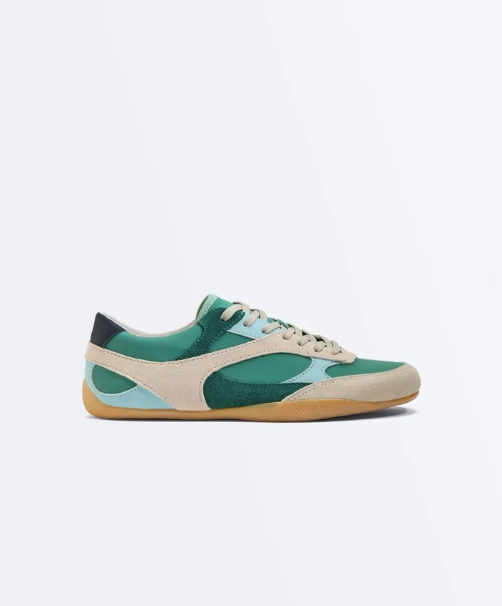Sneakers in stile retrò Sneakers in stile retrò