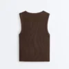 T-shirt a costine con spalline larghe, in cotone e modal T-shirt a costine con spalline larghe, in cotone e modal