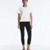 T-shirt a maniche corte in misto cotone, vestibilità regolare per pantaloncini