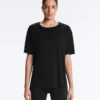 T-shirt a maniche corte in misto modal con orlo posteriore arrotondato