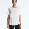 T-shirt a maniche corte in misto modal con orlo posteriore arrotondato