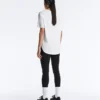 T-shirt a maniche corte in misto modal con orlo posteriore arrotondato