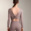 T-shirt a maniche lunghe multi-posizione in misto lyocell con nodo