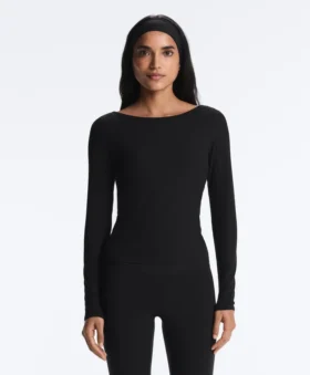T-shirt a scollo a barchetta in misto modal a costine