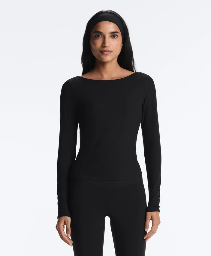 T-shirt a scollo a barchetta in misto modal a costine T-shirt a scollo a barchetta in misto modal a costine