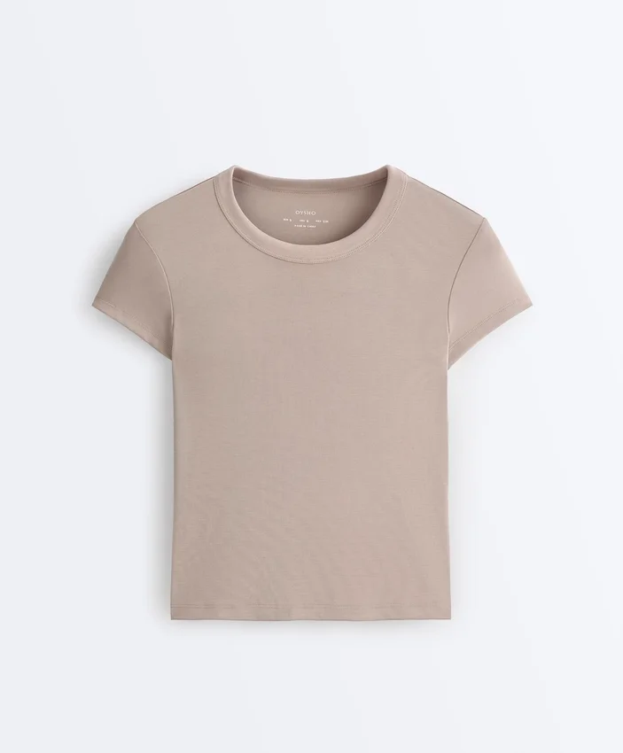 T-shirt aderente a maniche corte in modal a costine T-shirt aderente a maniche corte in modal a costine