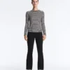 T-shirt aderente a maniche lunghe a righe T-shirt aderente a maniche lunghe a righe