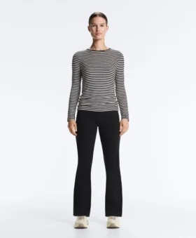 T-shirt aderente a maniche lunghe a righe