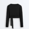 T-shirt avvolgente in misto cotone a costine T-shirt avvolgente in misto cotone a costine