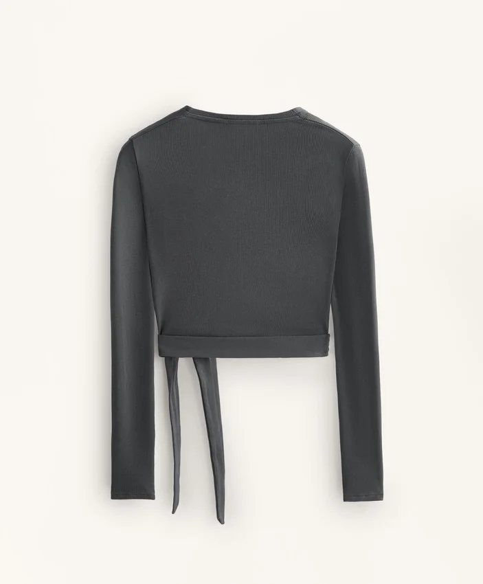 T-shirt avvolgente in misto cotone a costine T-shirt avvolgente in misto cotone a costine