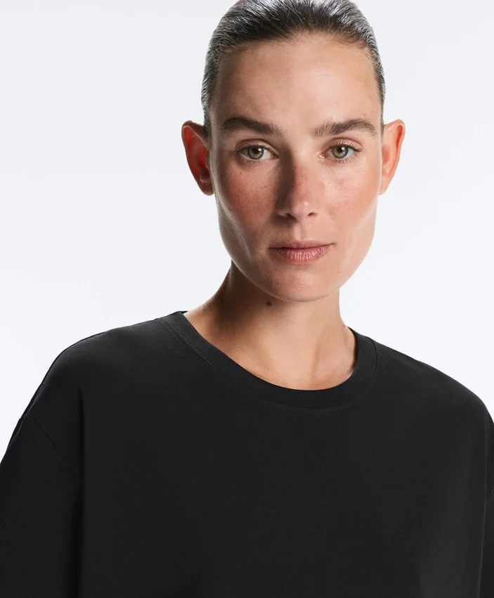 T-shirt boxy a maniche corte in misto cotone T-shirt boxy a maniche corte in misto cotone
