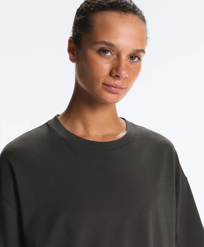 T-shirt boxy a maniche corte in misto cotone T-shirt boxy a maniche corte in misto cotone